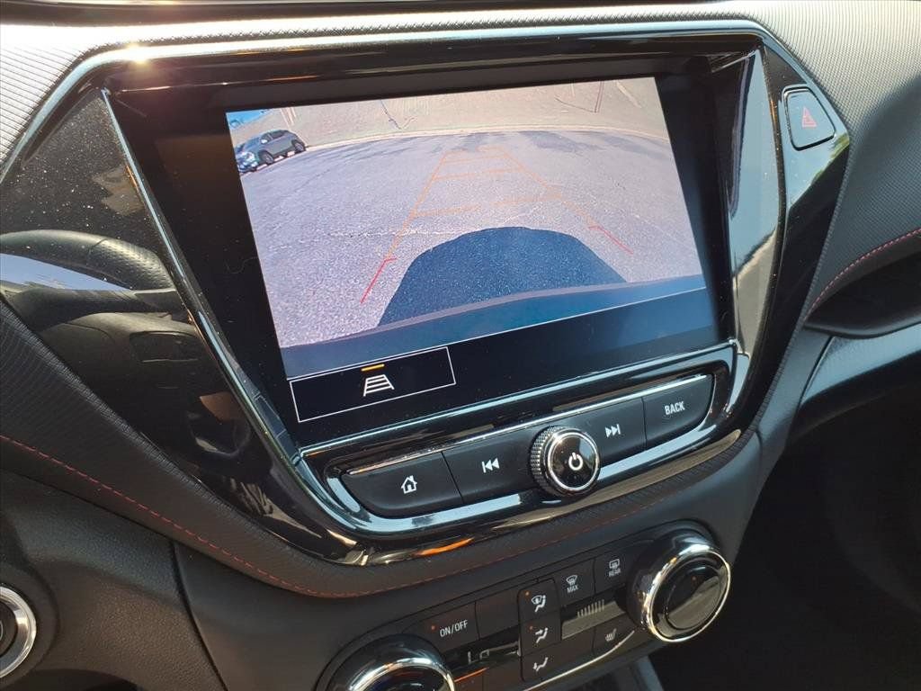 Used 2023 Chevrolet TrailBlazer RS w/ Sun and Liftgate Package AWD/4WD image 35