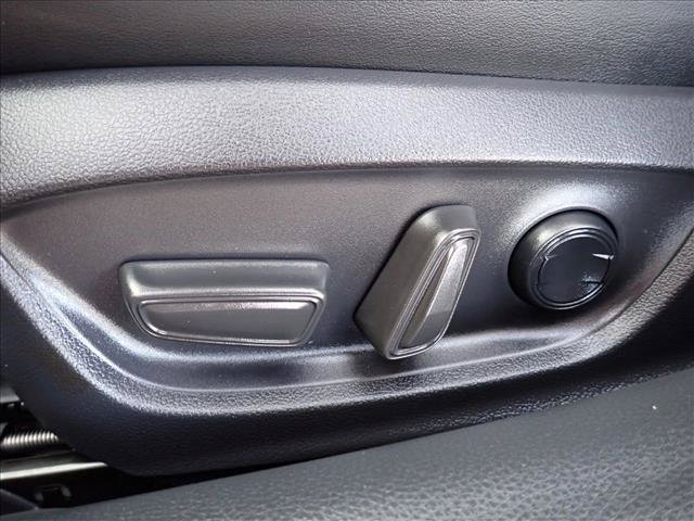 Used 2024 Toyota Prius XLE AWD/4WD image 13