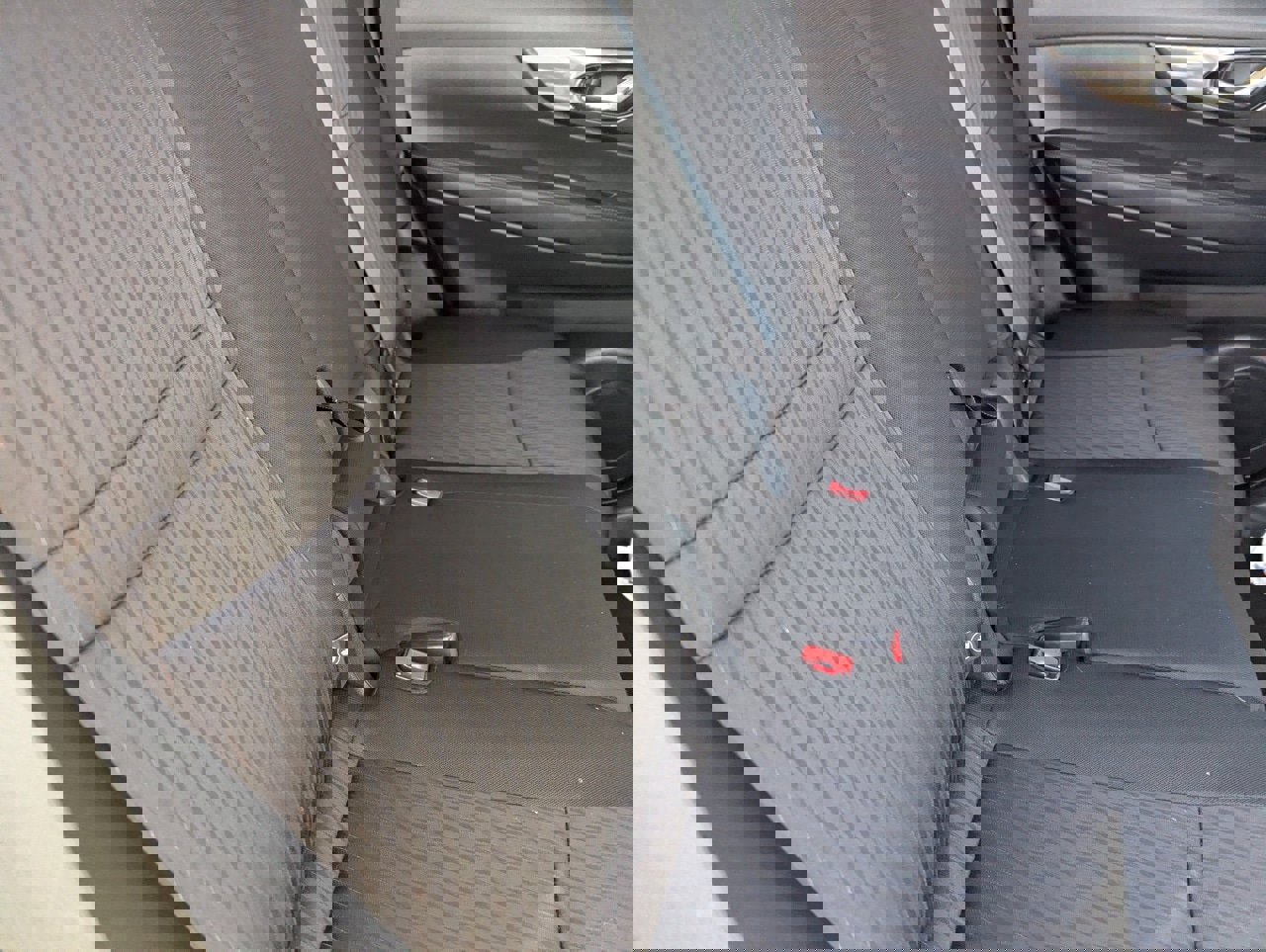 Used 2018 Nissan Rogue SV image 14