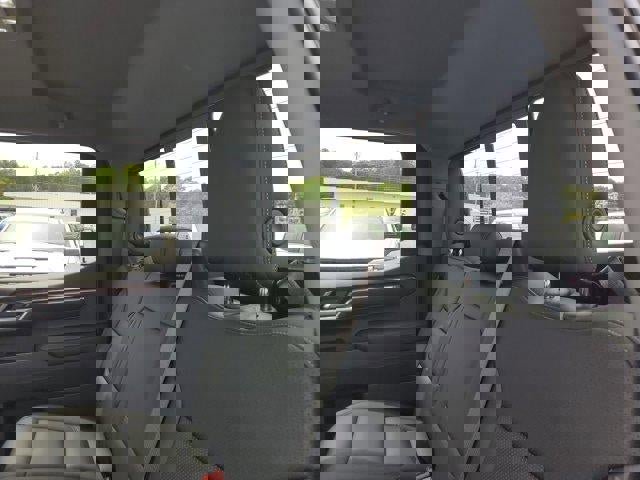 New 2026 GMC Sierra 1500 SLE w/ X31 Off-Road Package image 12