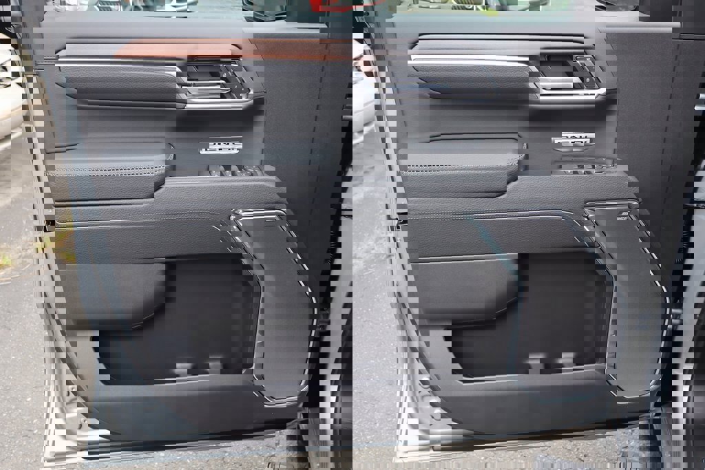 New 2025 GMC Sierra 1500 Denali image 12