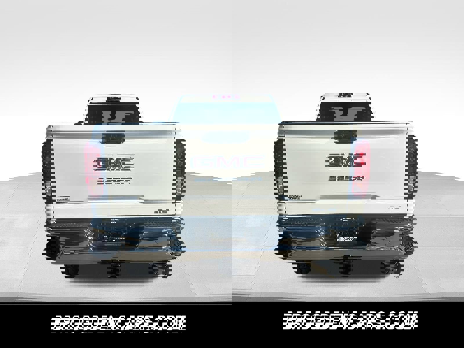 New 2025 GMC Sierra 3500 SLE image 4