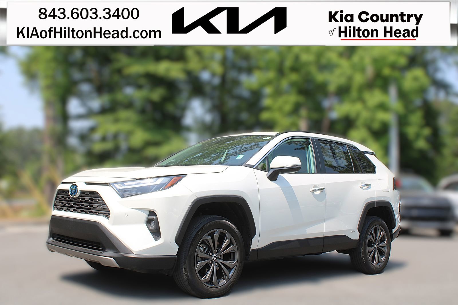 Used 2022 Toyota RAV4 Limited AWD/4WD image 1