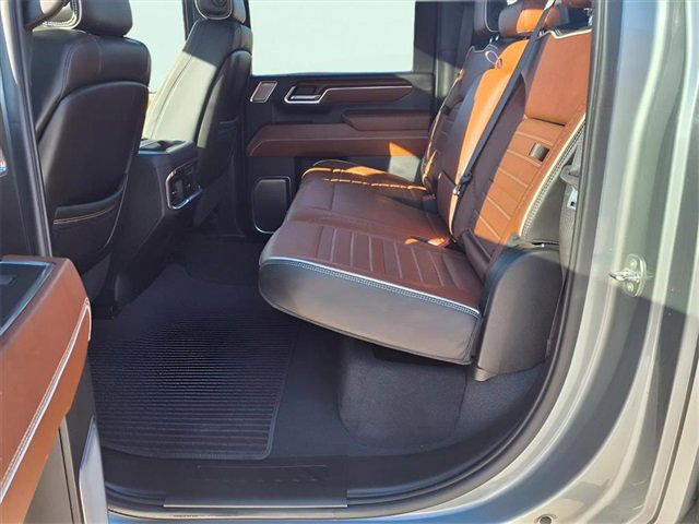 Used 2024 GMC Sierra 2500 Denali Ultimate image 24