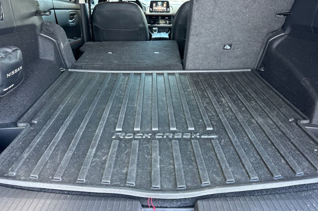 Used 2025 Nissan Rogue SV w/ Rock Creek Premium Package image 15