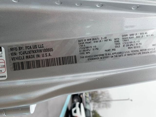 Used 2024 Jeep Wrangler Unlimited Rubicon image 24