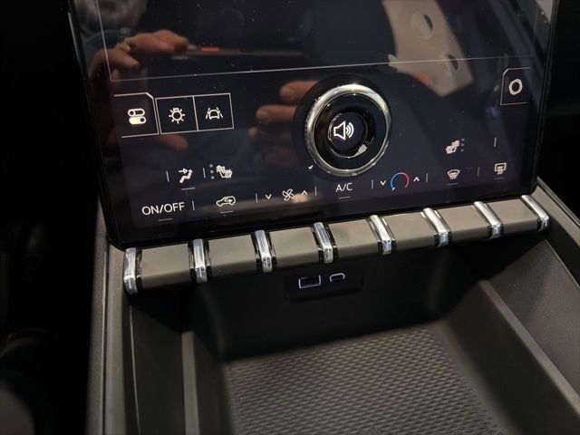 New 2026 GMC Terrain Elevation w/ Technology Package II image 36