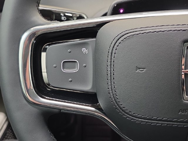 New 2026 Lincoln Nautilus Reserve AWD/4WD image 13