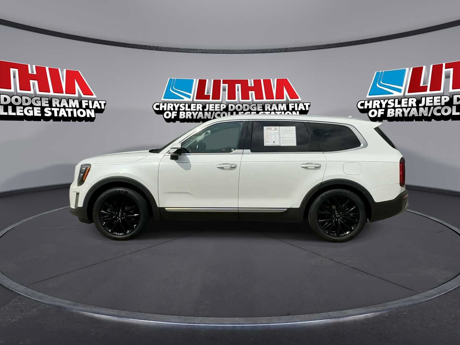 Used 2021 Kia Telluride SX w/ SX Prestige Package AWD/4WD image 5