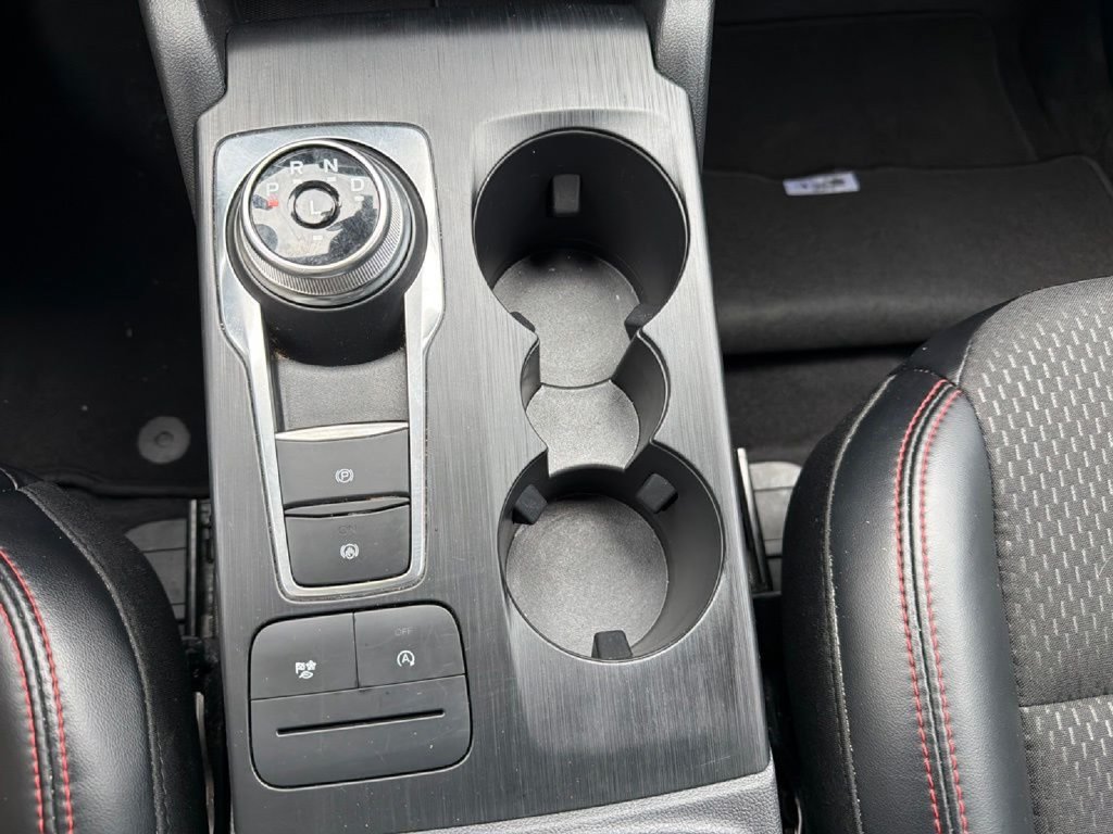 Used 2025 Ford Escape ST-Line FWD image 27