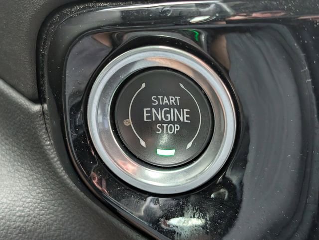 Used 2022 Chevrolet Silverado 1500 RST AWD/4WD image 26