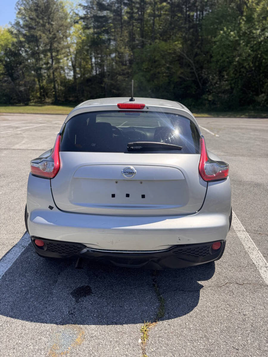Used 2016 Nissan Juke SV AWD/4WD image 5
