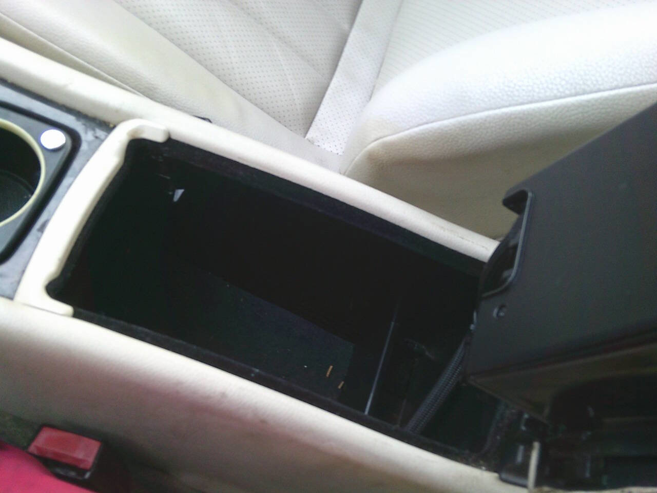 Used 2005 Mercedes-Benz C 240 4MATIC Sedan image 14