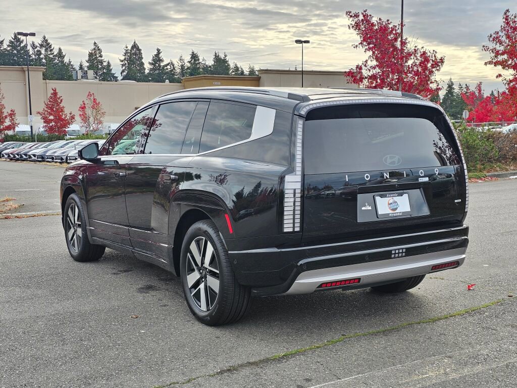 New 2026 Hyundai Ioniq 9 SEL image 5