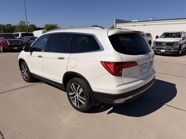 Used 2018 Honda Pilot Elite image 11
