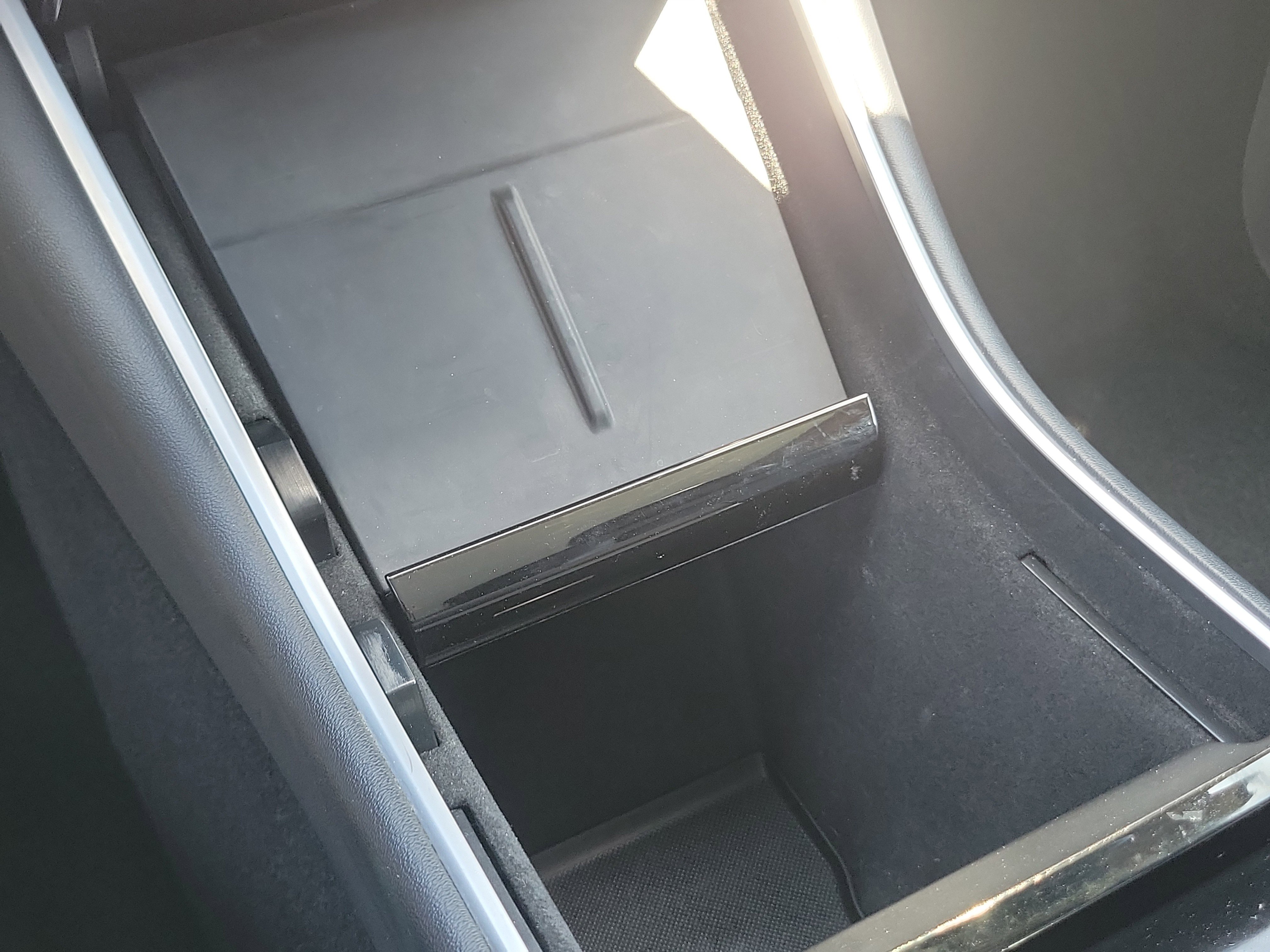 Used 2021 Tesla Model Y Long Range image 16