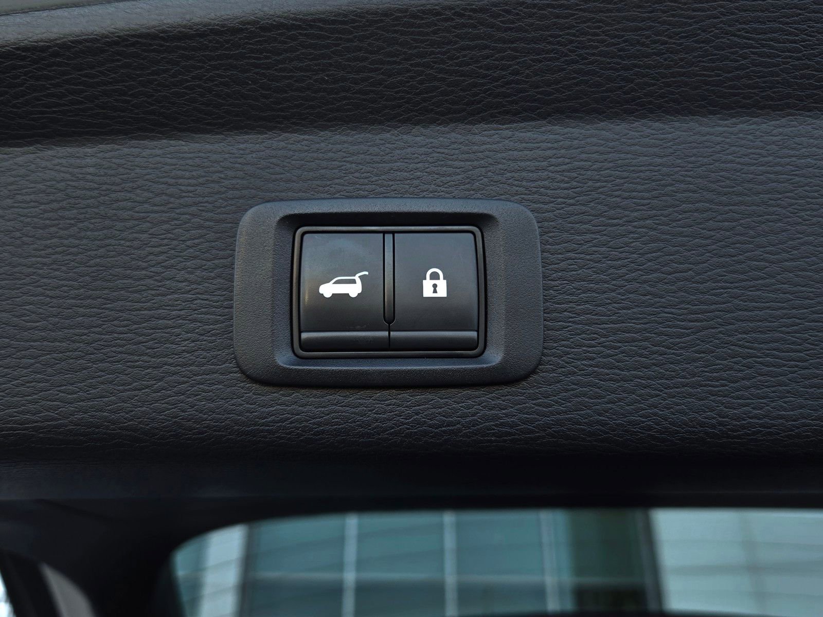 Used 2025 Mitsubishi Outlander SEL Black Edition image 26