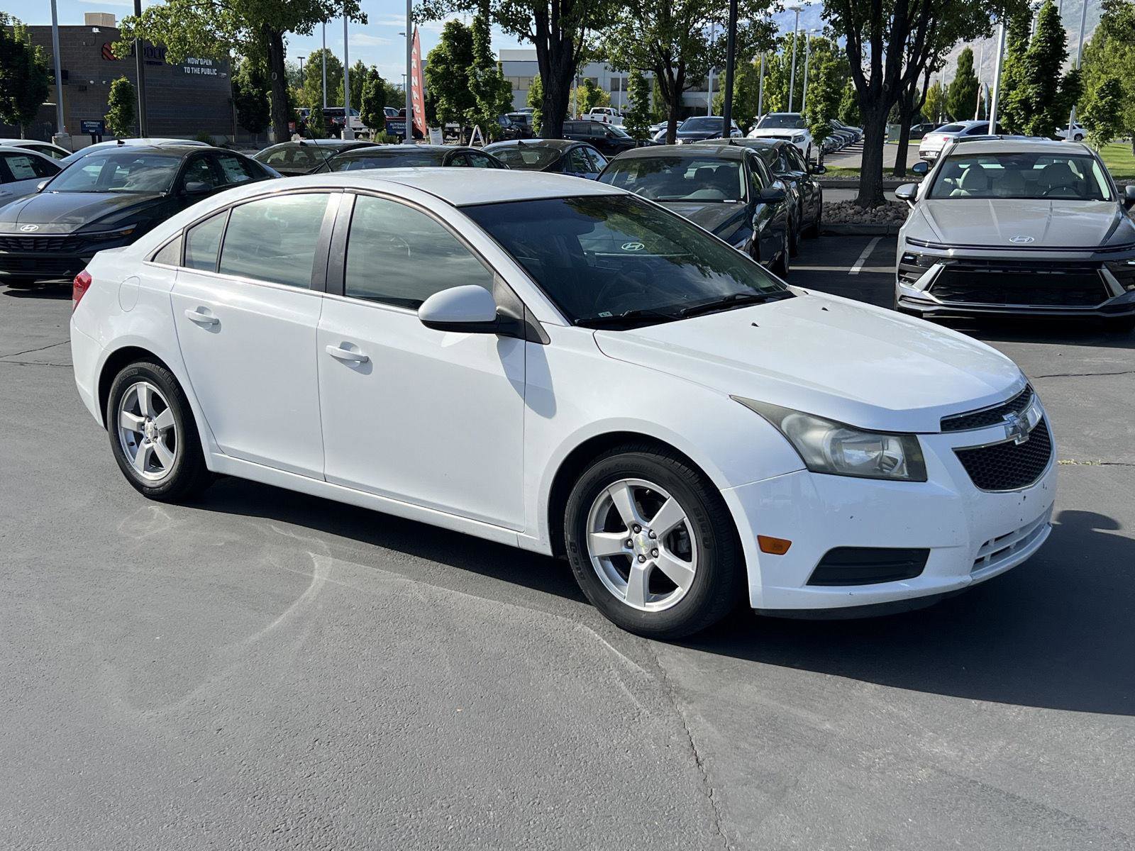 Used 2014 Chevrolet Cruze LT FWD image 5
