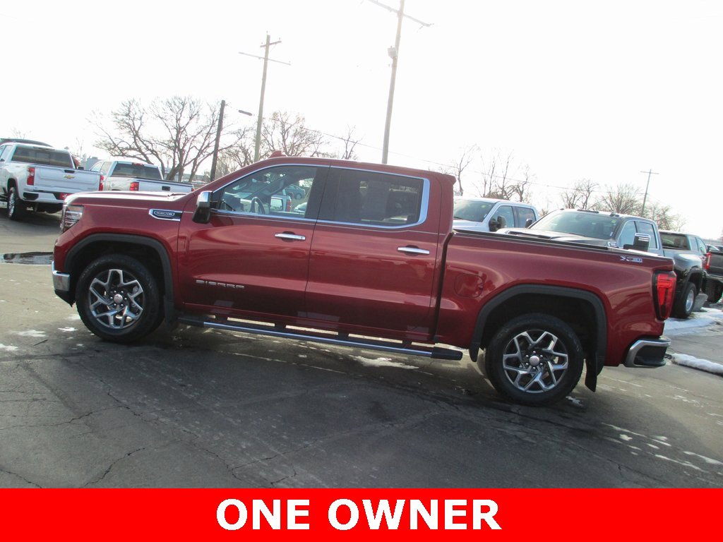 Certified 2023 GMC Sierra 1500 SLT image 9