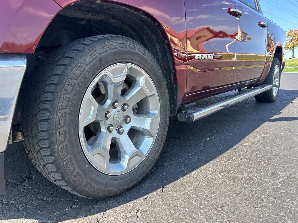 Used 2019 RAM 1500 Big Horn AWD/4WD image 11