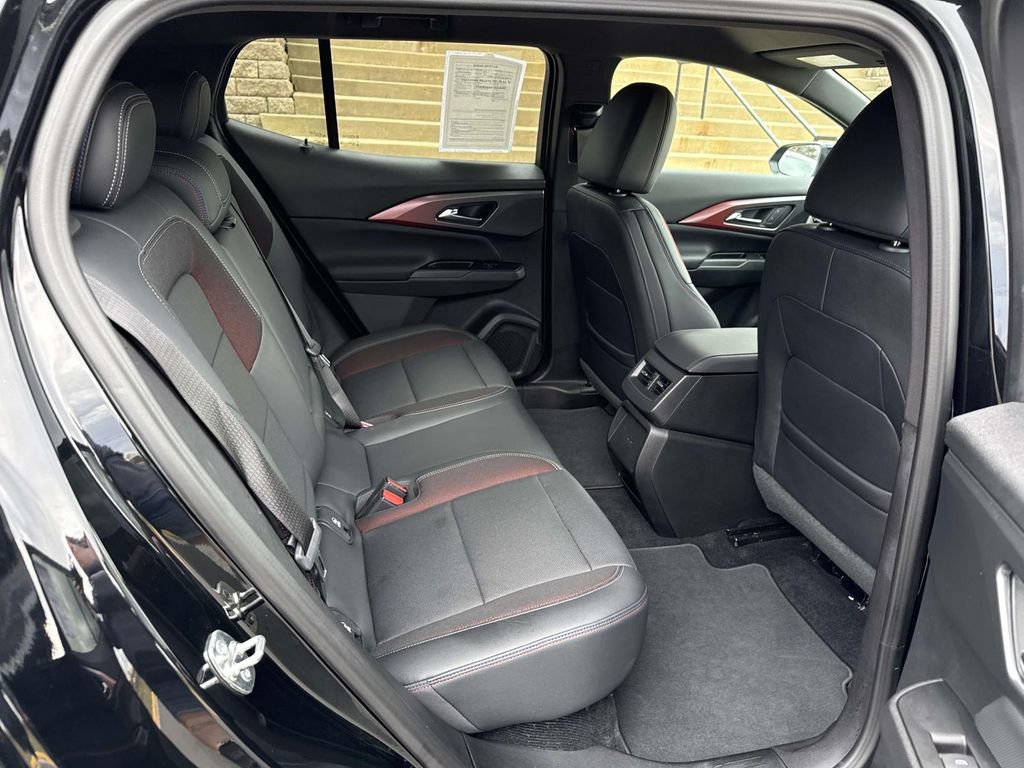 Used 2024 Chevrolet Equinox EV RS image 11