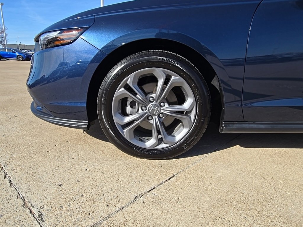Used 2024 Honda Accord EX image 10