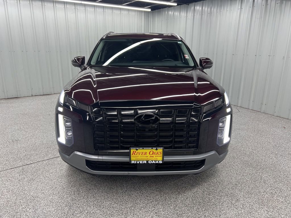 Used 2024 Hyundai Palisade Limited image 2
