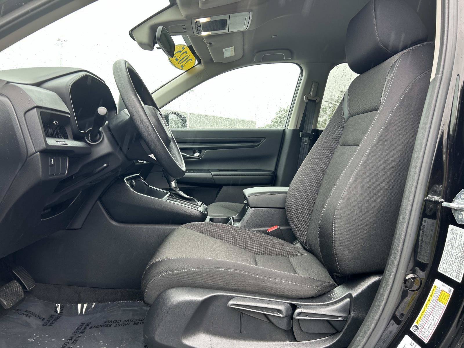 Used 2025 Honda CR-V LX image 15