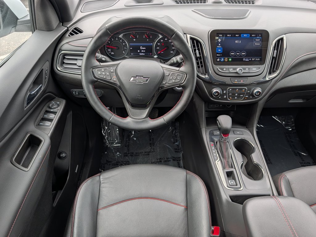 Used 2023 Chevrolet Equinox RS w/ RS Leather Package AWD/4WD image 18