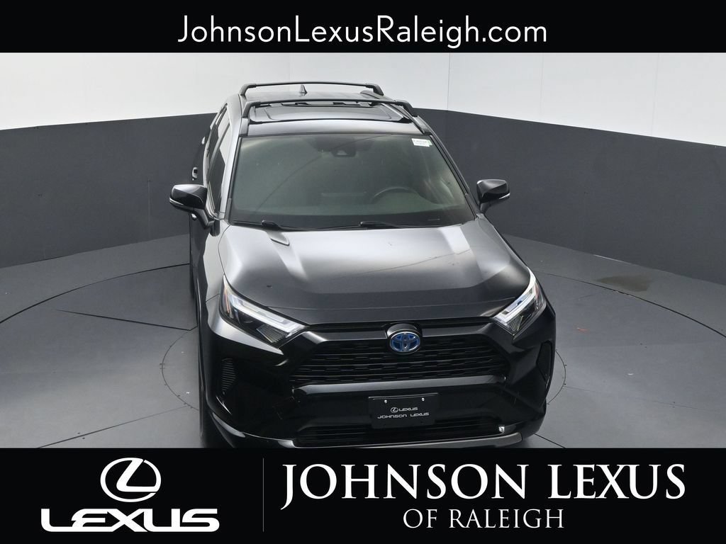Used 2023 Toyota RAV4 SE w/ Convenience Package AWD/4WD image 23