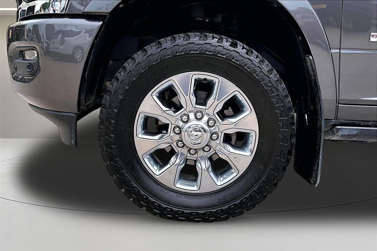 Used 2019 RAM 3500 Limited AWD/4WD image 35