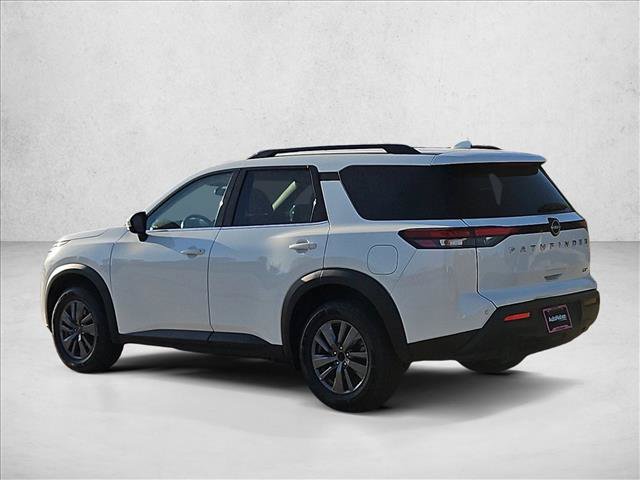 Used 2024 Nissan Pathfinder SV FWD image 8