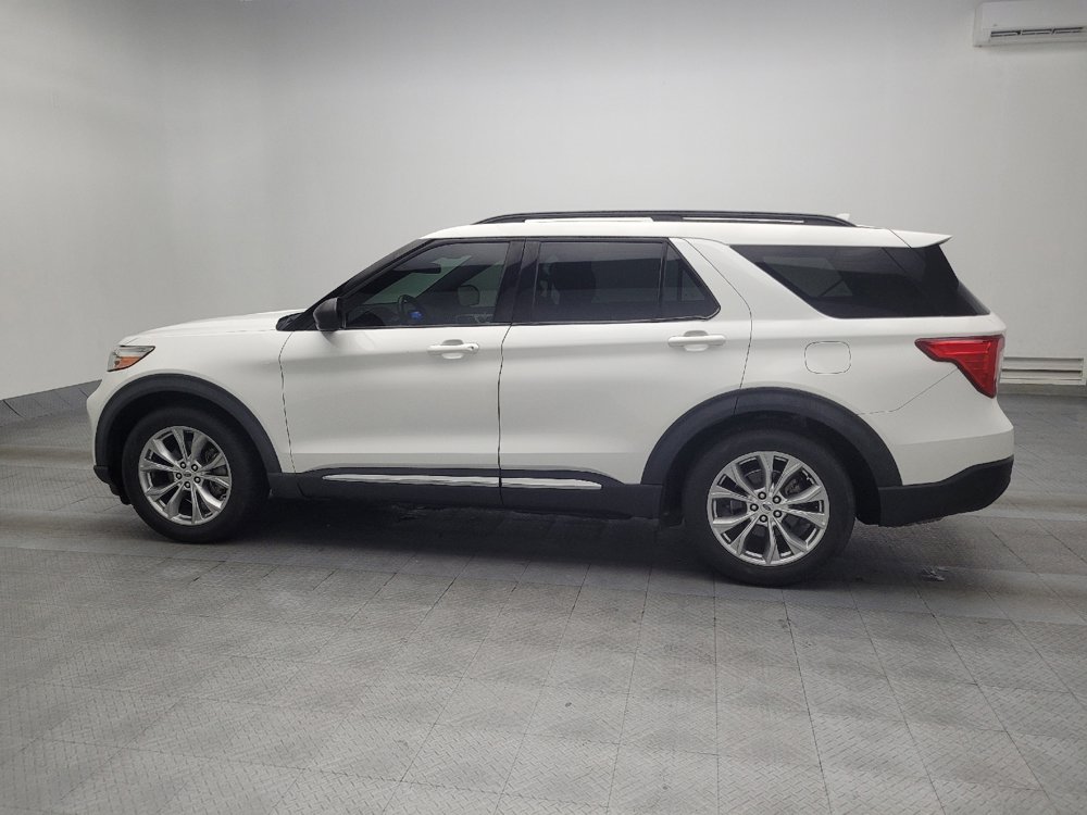 Used 2020 Ford Explorer XLT w/ Equipment Group 202A image 3