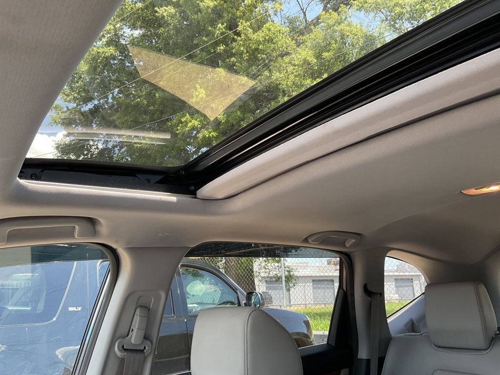 Used 2020 Honda CR-V Touring image 12