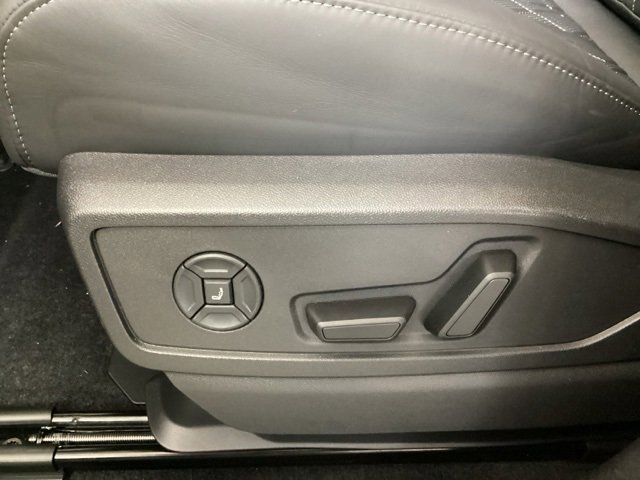 New 2025 Audi SQ5 Premium Plus image 14