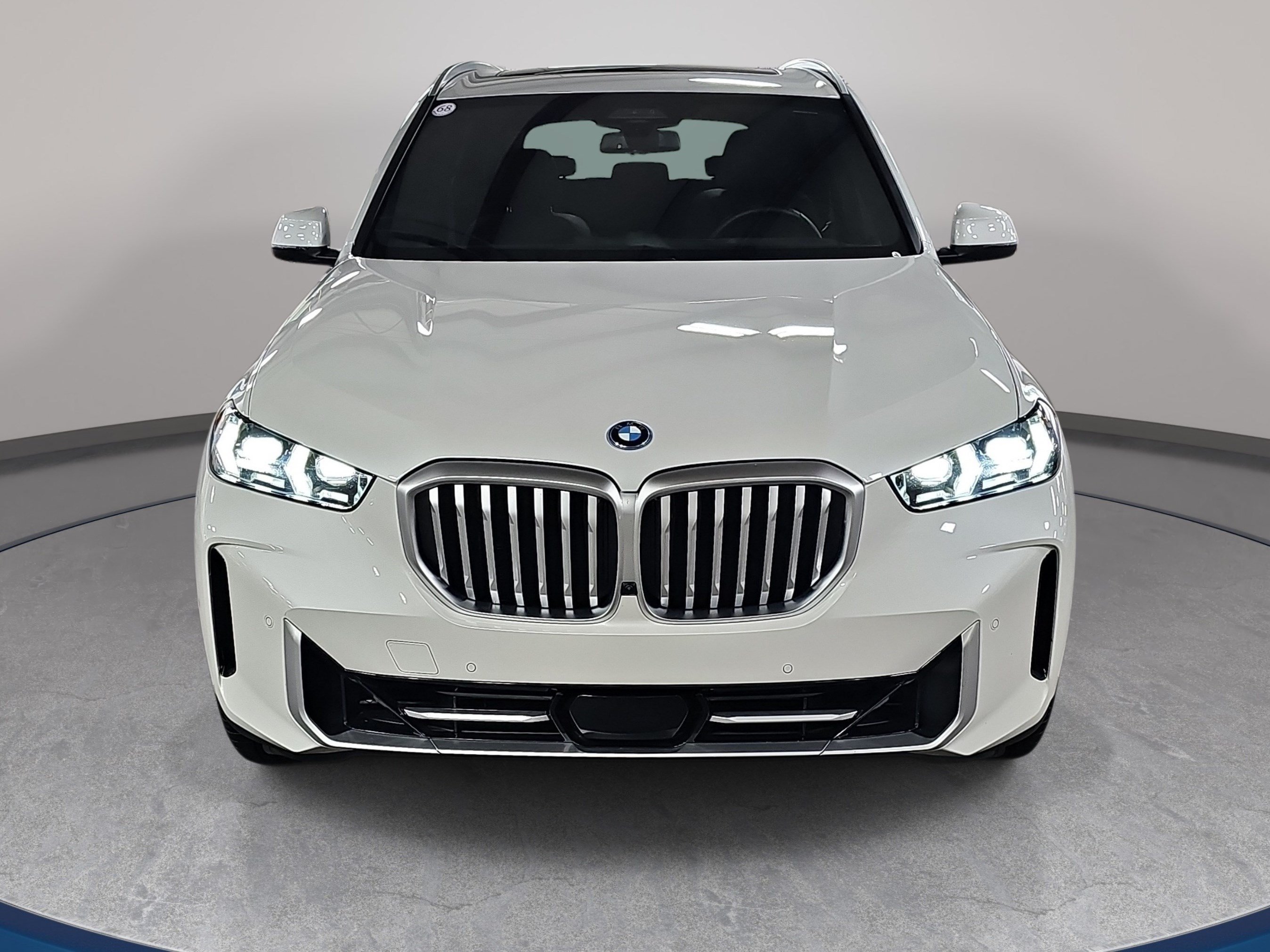 Certified 2026 BMW X5 xDrive50e AWD/4WD image 2