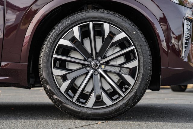 New 2026 Volvo XC90 B6 Ultra image 16