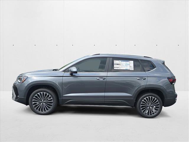 New 2025 Volkswagen Taos SE image 7