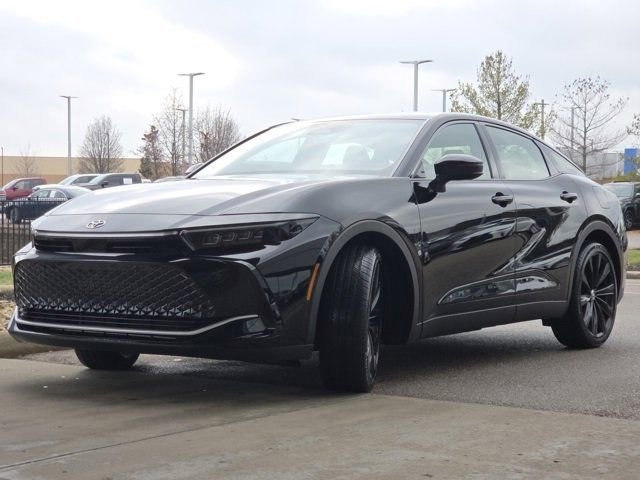 Used 2025 Toyota Crown XLE image 22
