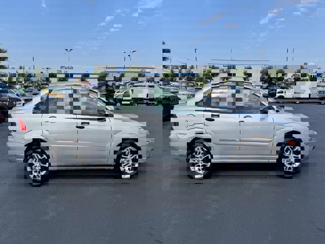 Used 2005 Ford Focus S image 3