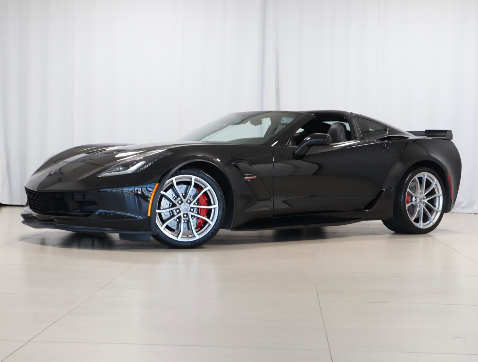 Used 2019 Chevrolet Corvette Grand Sport w/ Carbon Flash Badge Package