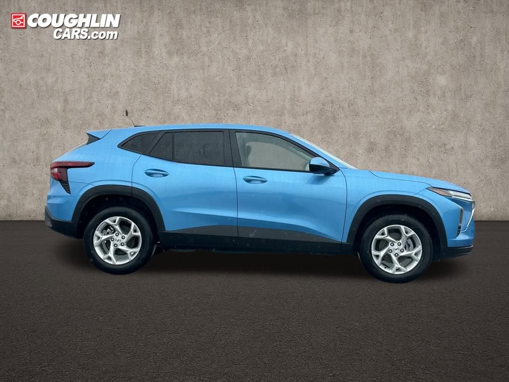 New 2026 Chevrolet Trax LS w/ LS Convenience Package image 9