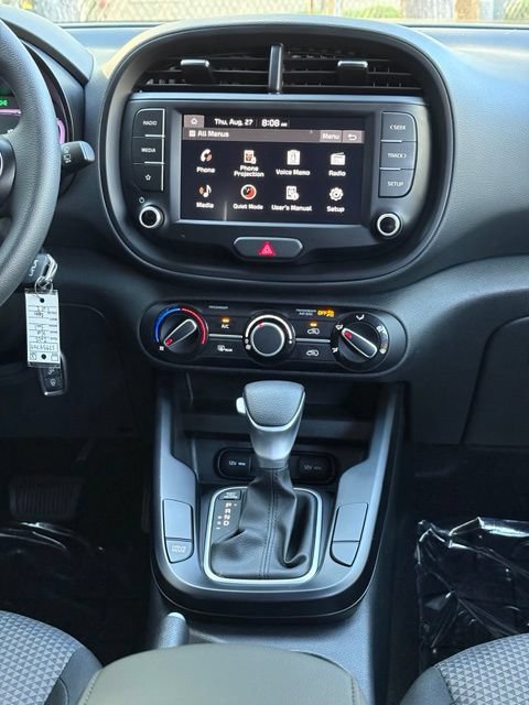 Used 2025 Kia Soul LX w/ LX Technology Package FWD image 19