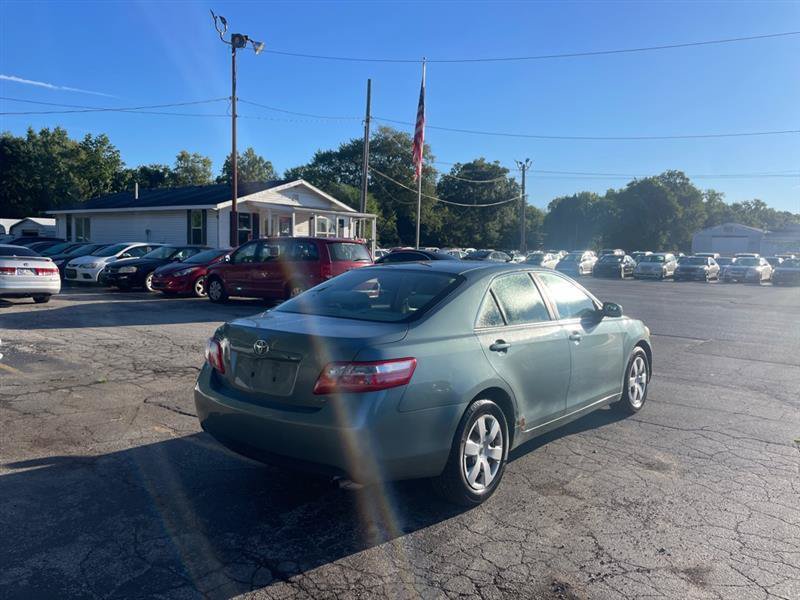 Used 2009 Toyota Camry LE FWD image 5