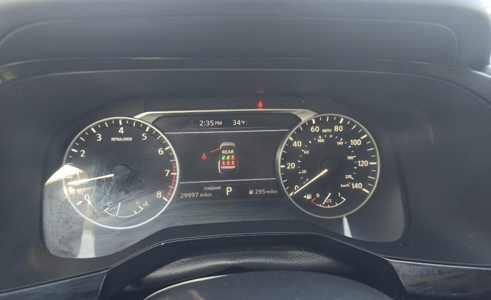 Used 2025 Nissan Pathfinder SV FWD image 15