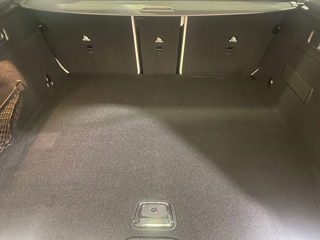 Certified 2023 Mercedes-Benz GLC 300 4MATIC image 19