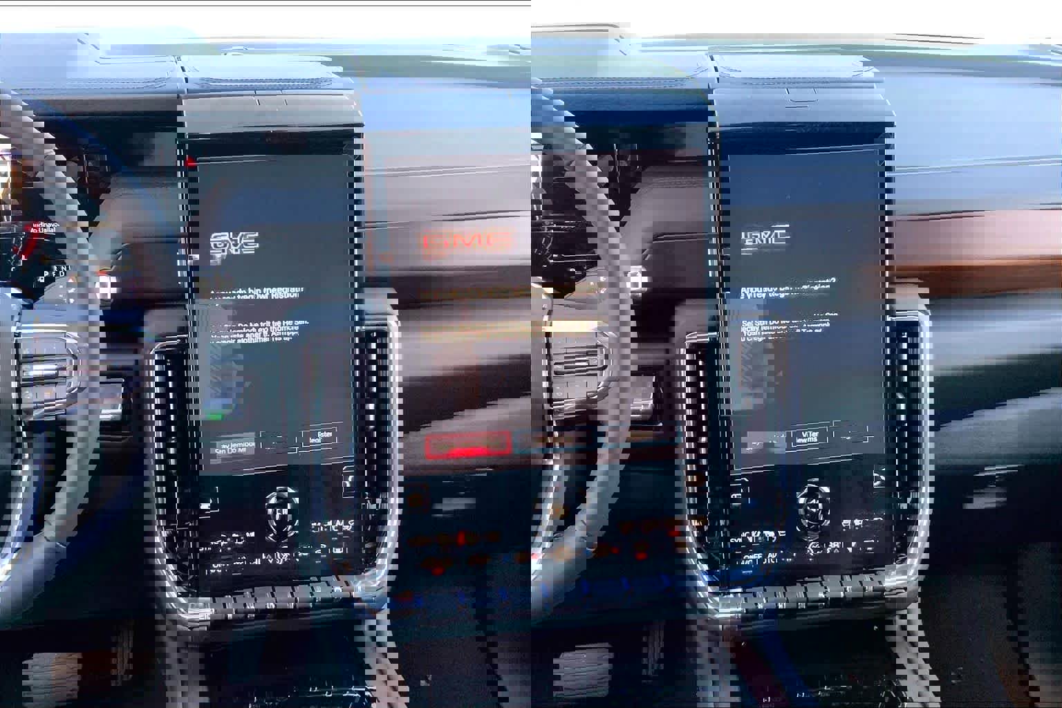 New 2026 GMC Yukon XL Denali image 7