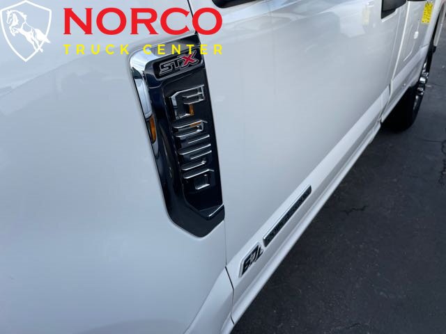 Used 2020 Ford F250 XL w/ STX Appearance Package RWD image 24