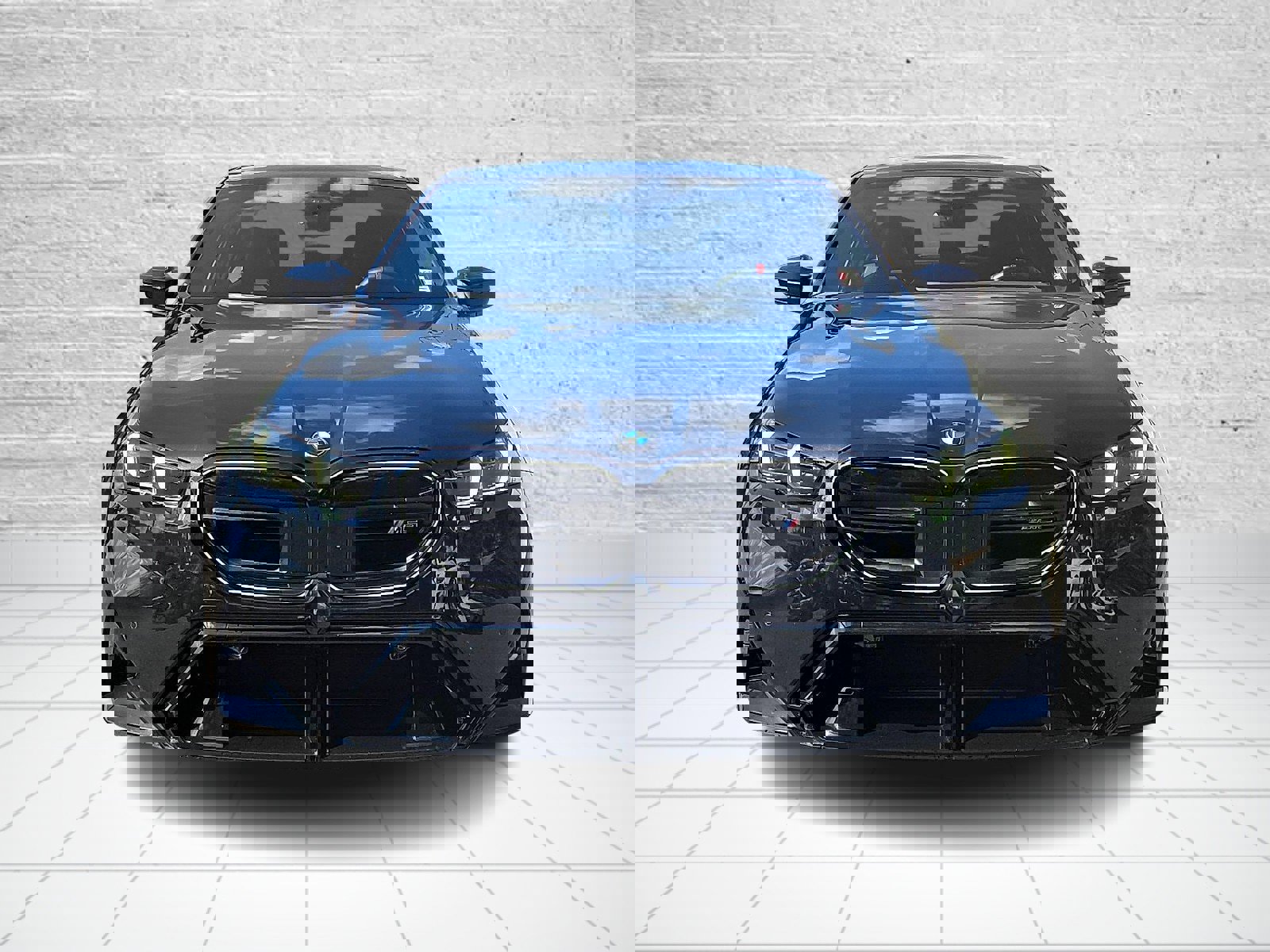 Used 2025 BMW M5 w/ Executive Package video 2