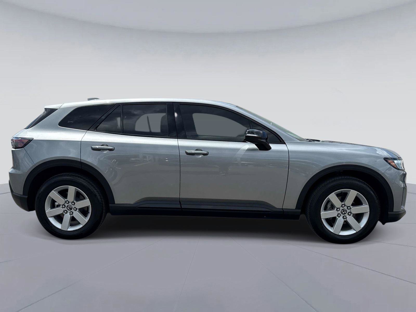 Certified 2024 Honda Prologue EX image 2